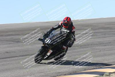 media/Oct-13-2025-Moto Forza (Mon) [[a66d839500]]/4-C Group/Session 2 (Bowl)/